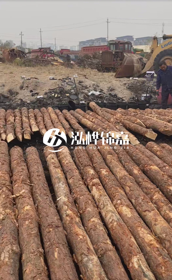 松木樁6米15cm多少錢一根-松木樁廠家提供打木樁服務(wù)嗎？