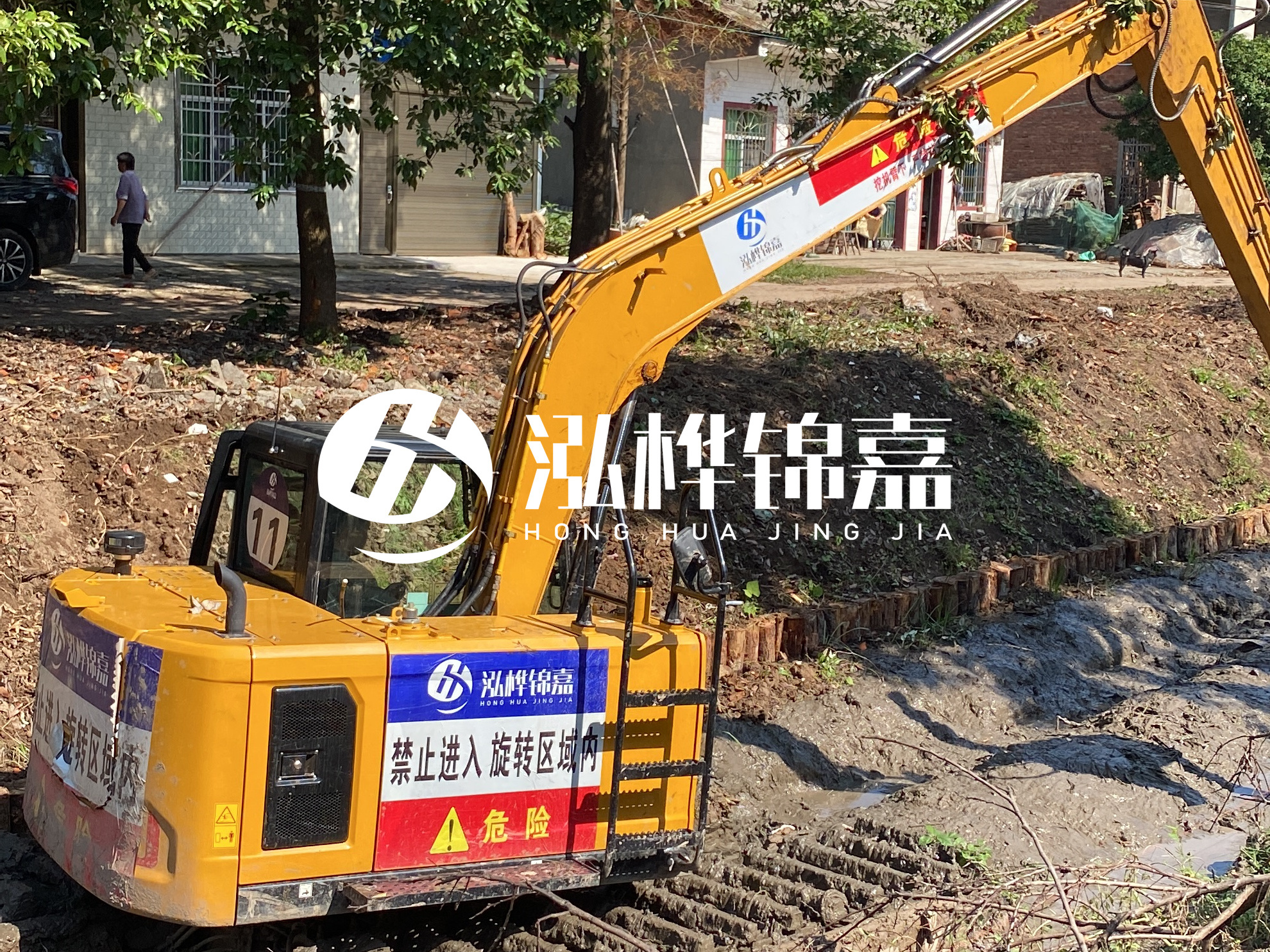 江蘇松木樁廠家泓樺錦嘉 - 6 米小頭 10 公分木樁多少錢？