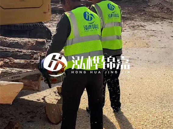 護坡木樁哪里有的買？2米松木樁直徑14價格多少錢？