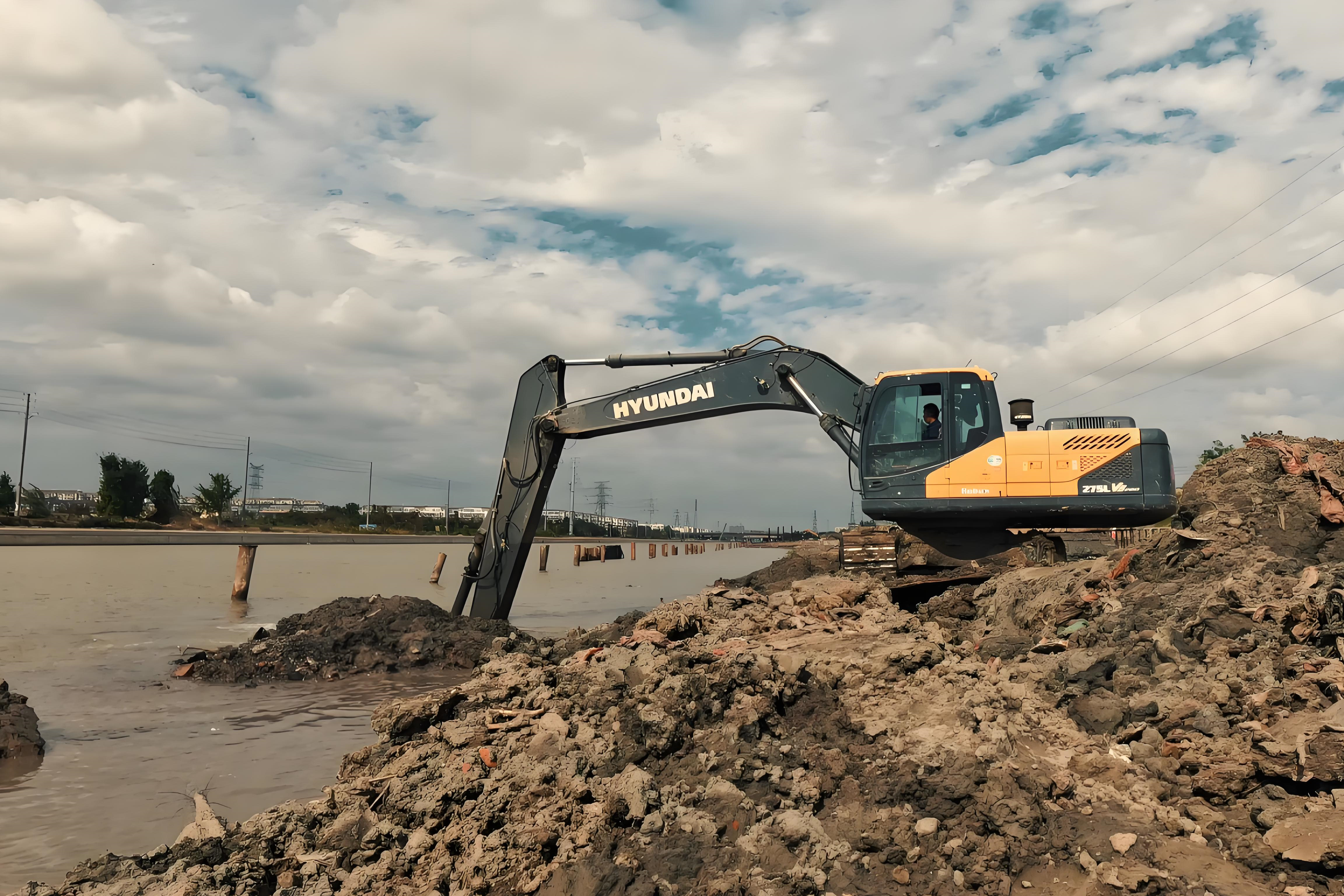 荊州水挖清淤團(tuán)隊(duì)泓樺錦嘉 - 魚塘清淤的機(jī)械作業(yè)價(jià)格怎么算？