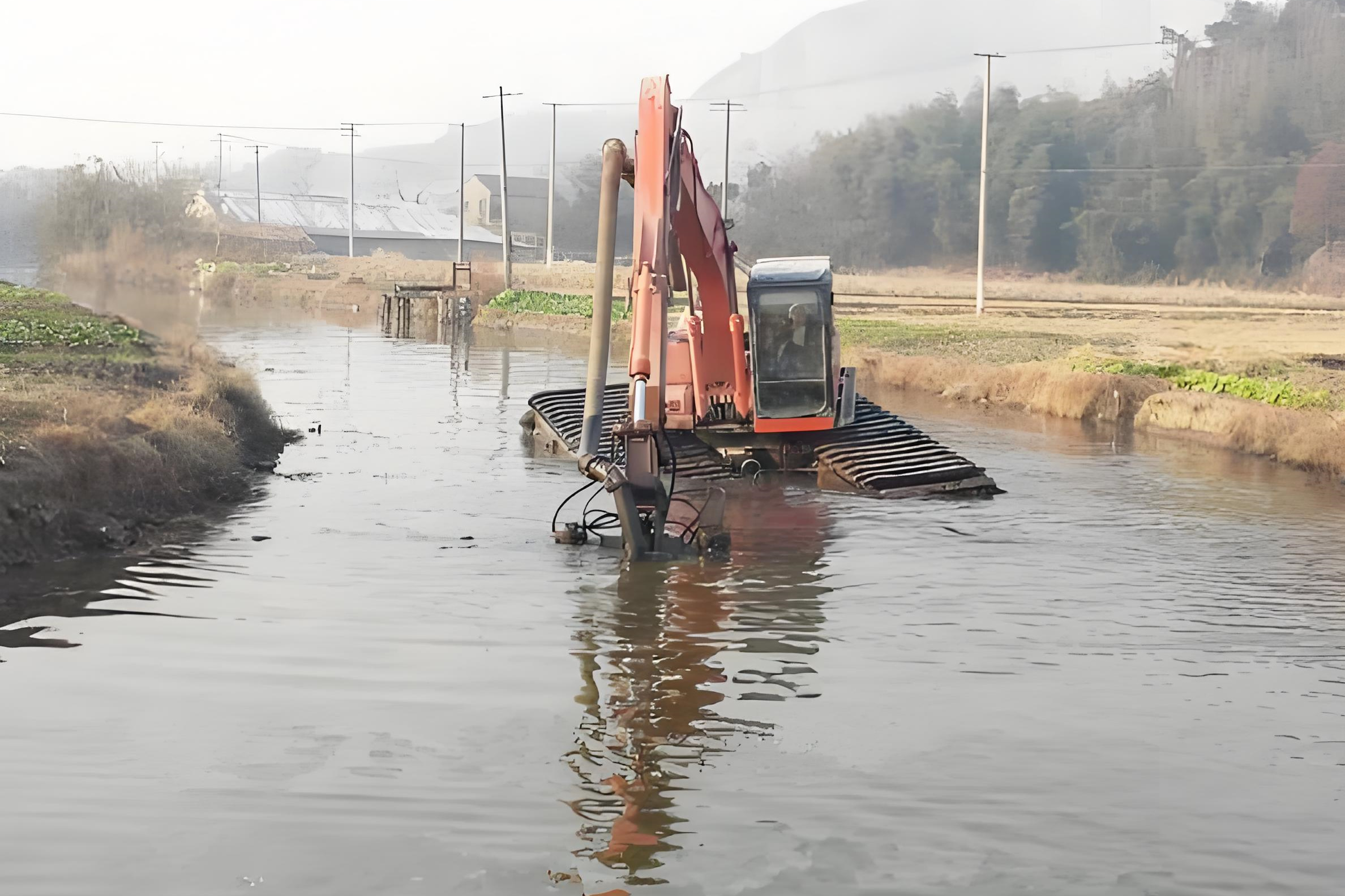 貴州遵義挖機(jī)清淤施工隊(duì)-鄉(xiāng)村溝渠清淤后如何防止再次淤積？