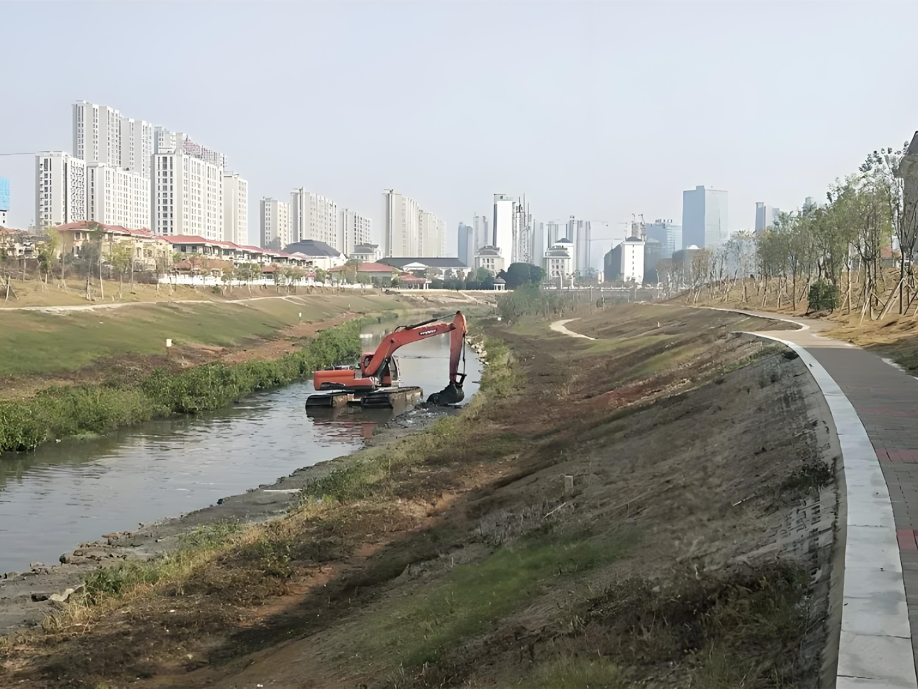 上海青浦區(qū)挖機(jī)清淤施工隊-沼澤地清淤后如何防止再次淤積？