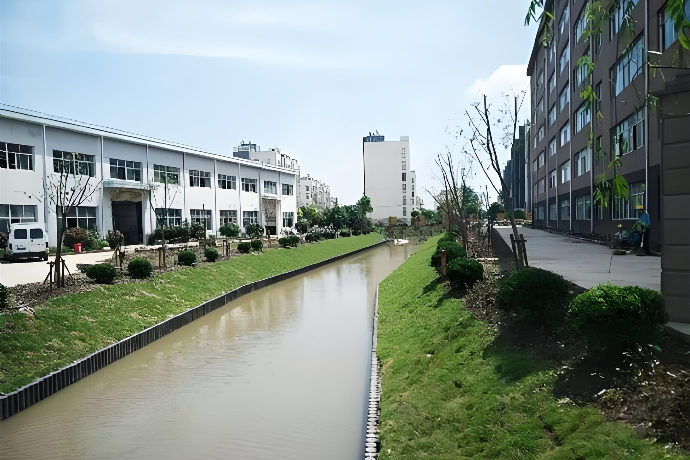 水泥樁批發(fā)廠家泓樺錦嘉-打水泥樁的承載力如何計(jì)算？