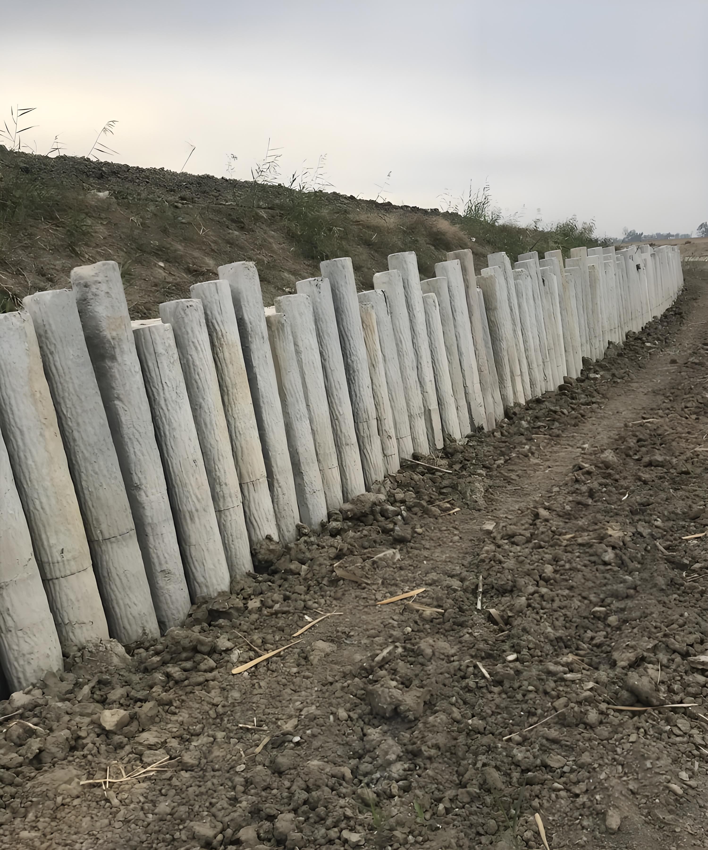 水泥樁批發(fā)廠家泓樺錦嘉-混凝土圓樁施工的配筋要求是什么？