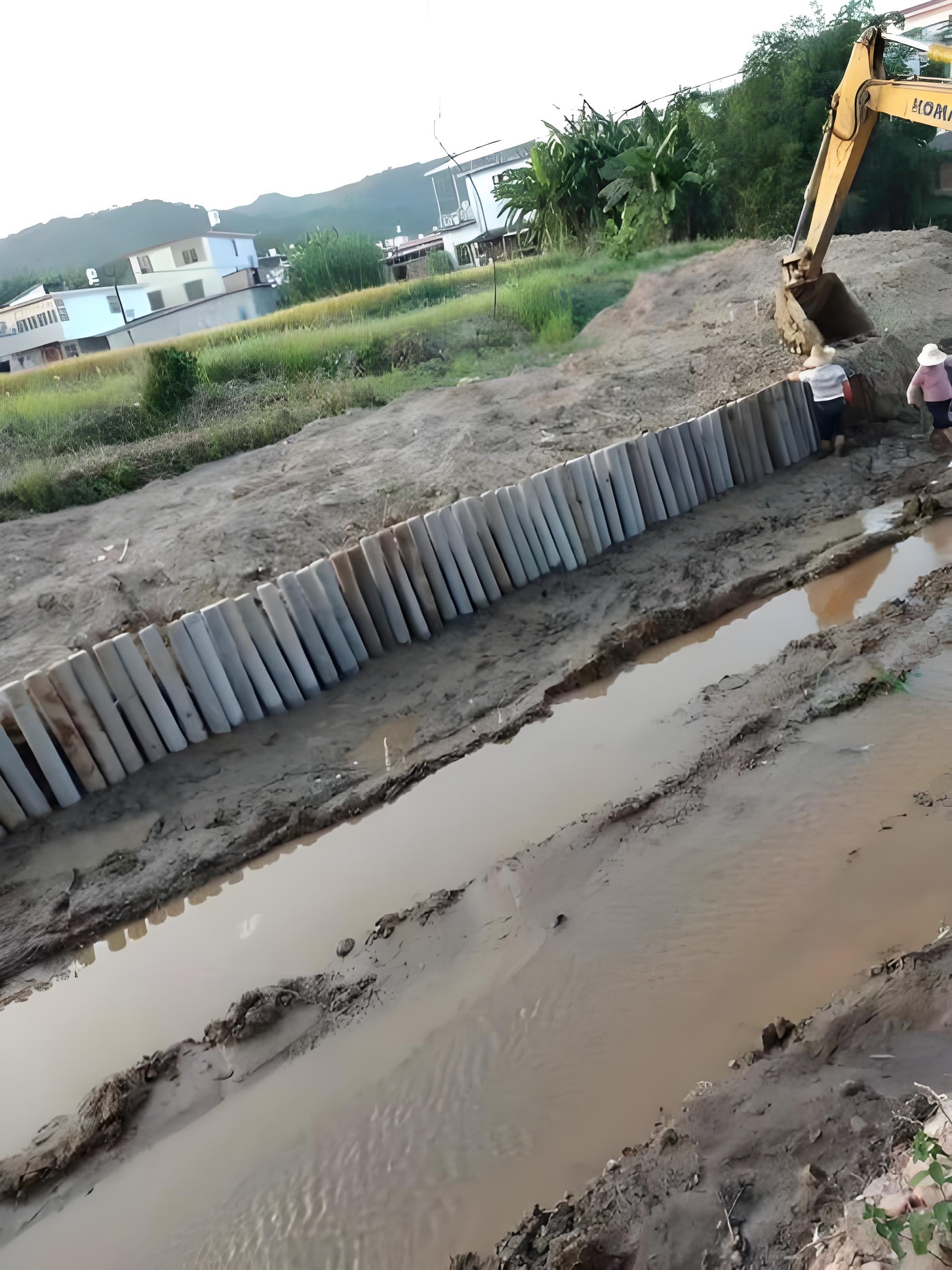 水泥樁廠家泓樺錦嘉-水泥樁在淤泥質(zhì)河床如何防沉降？