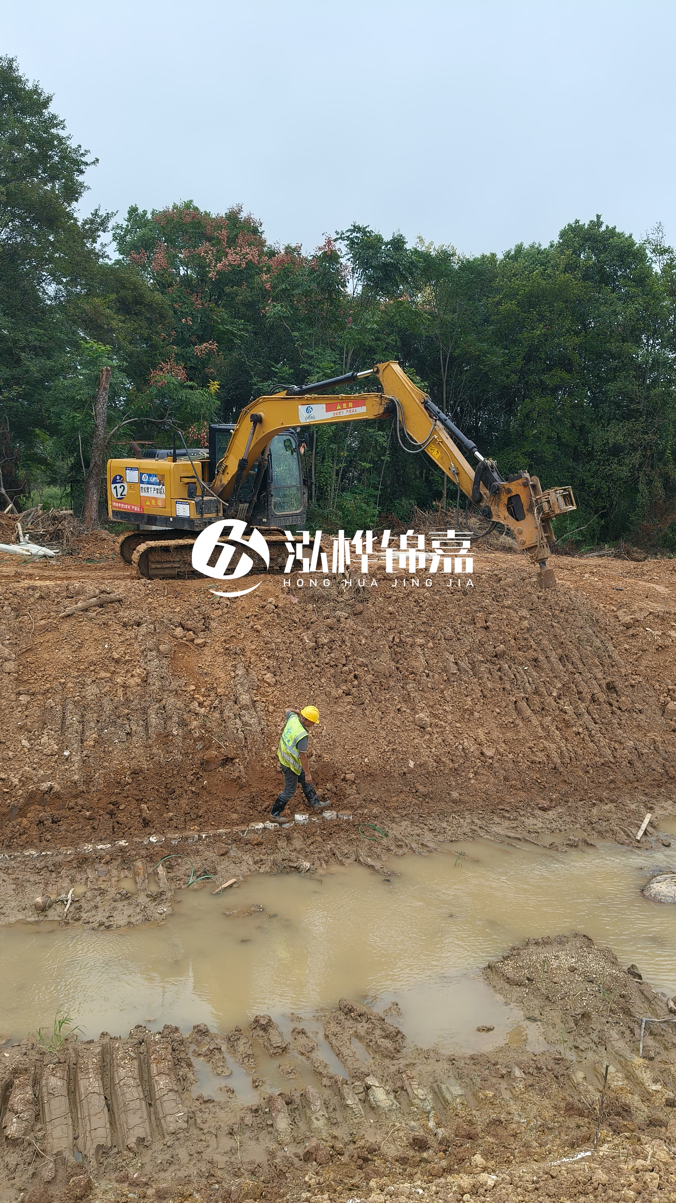 水泥仿木樁施工隊(duì)泓樺錦嘉-河道仿木樁的高度選多少合適？